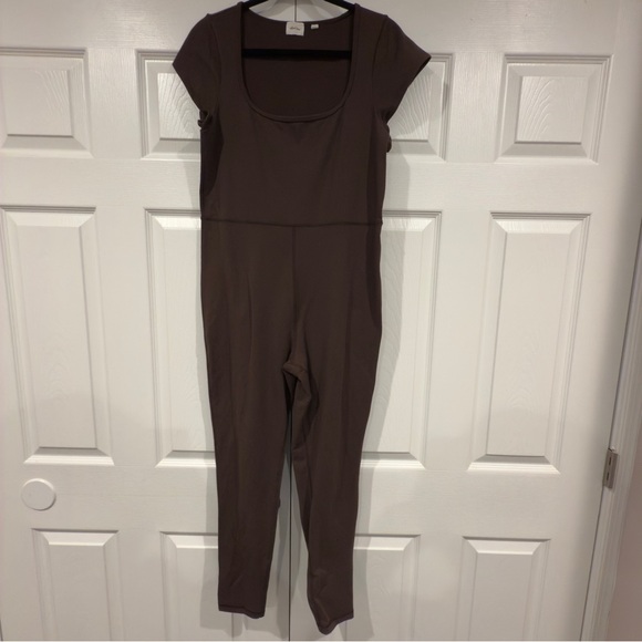 Aritzia Wilfred Free Theodora Jumpsuit Chocolate Brown Women Size XL Cap Sleeve - Picture 2 of 14